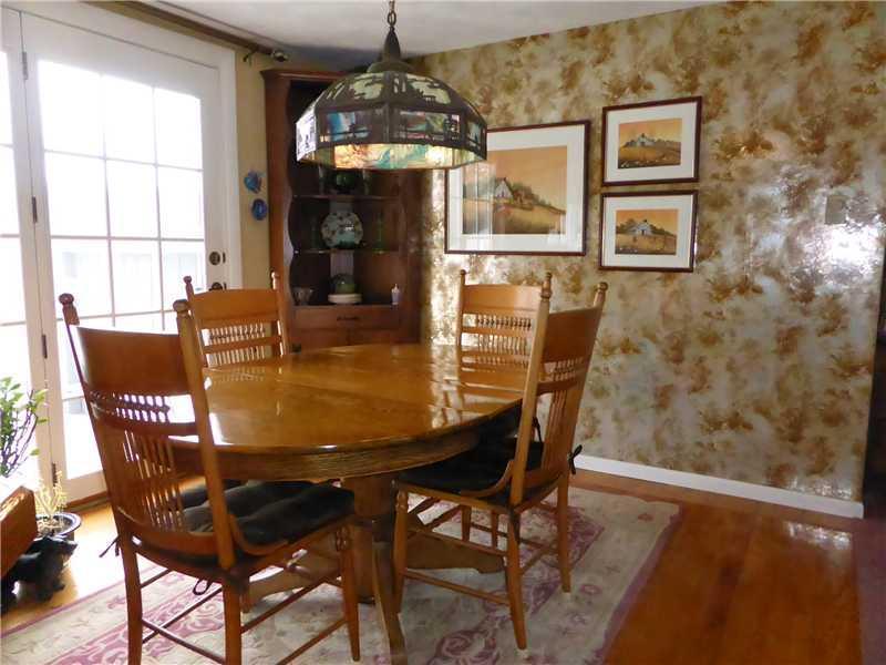19 Smith Avenue Standish, ME 04085 - Photo 3 of 22 Dining Room.