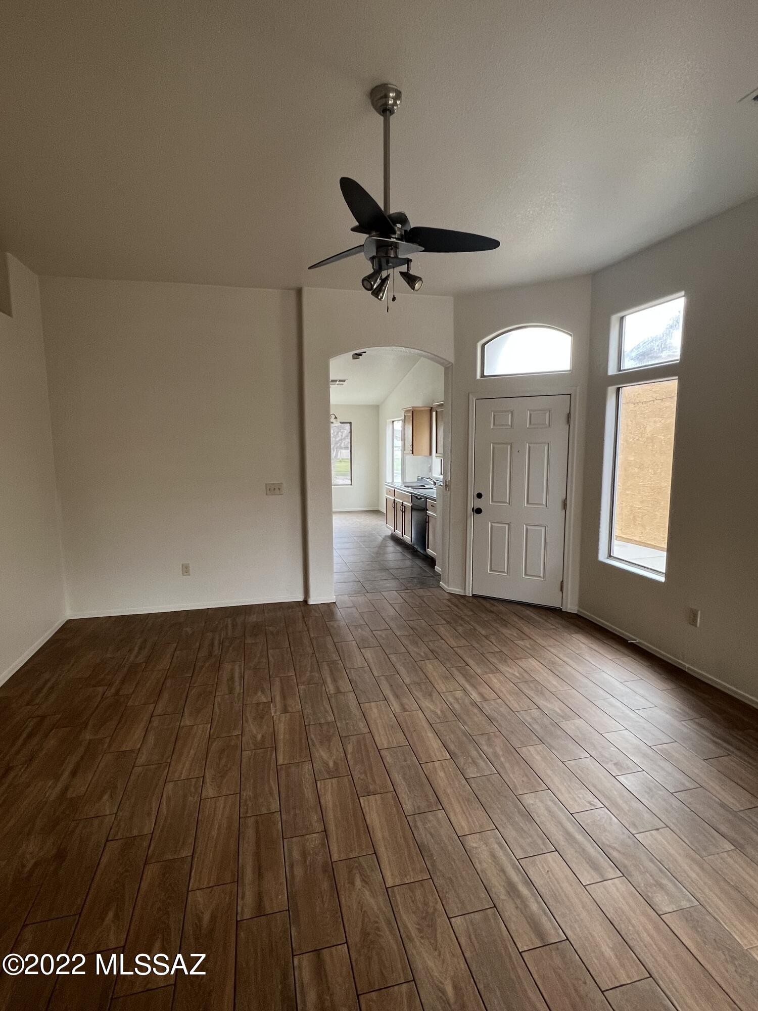 5924 South Avenida Ribero Tucson, AZ 85706 - Photo 8 of 27