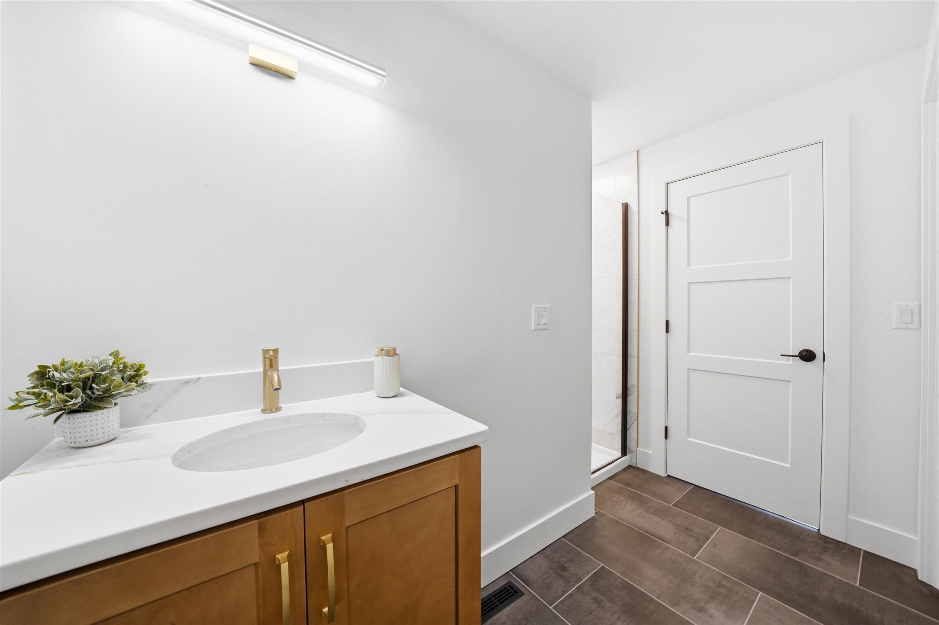 13 Sunridge Road Windham, NH 03087 - Photo 29 of 59