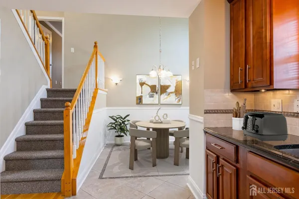 $3,990 | 34 Chimney Court, South Amboy, NJ 08879