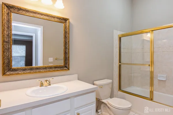 $3,890 | 34 Chimney Court, Old Bridge, NJ 08879