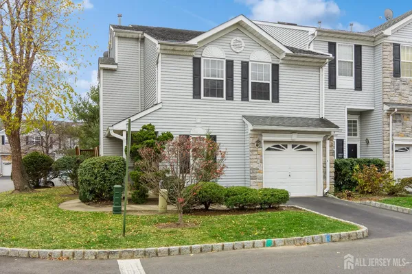 $3,890 | 34 Chimney Court, Old Bridge, NJ 08879