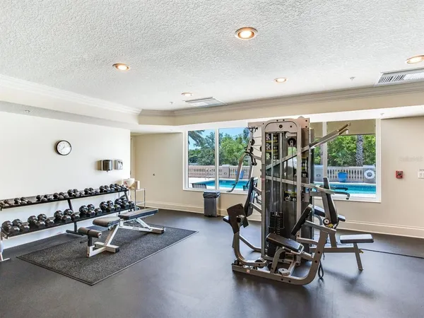 $7,900 | 3507 Bayshore Boulevard, Unit 303, Tampa, FL 33629