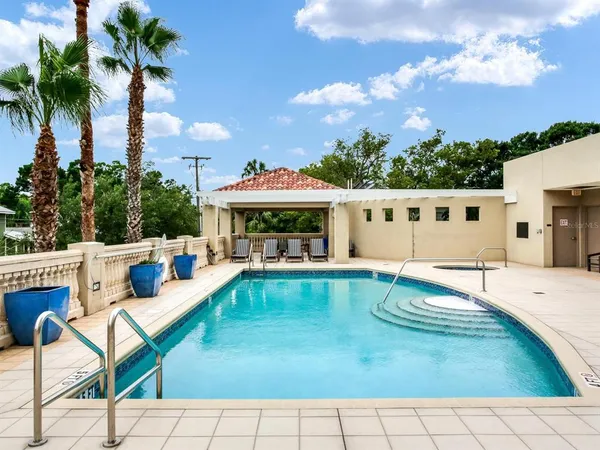 $7,900 | 3507 Bayshore Boulevard, Unit 303, Tampa, FL 33629