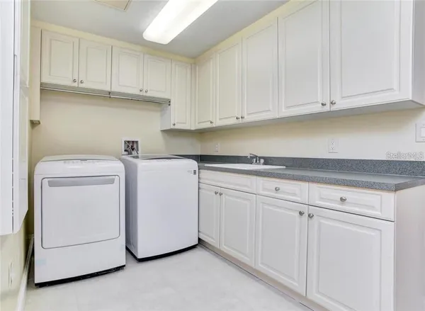 $7,900 | 3507 Bayshore Boulevard, Unit 303, Tampa, FL 33629