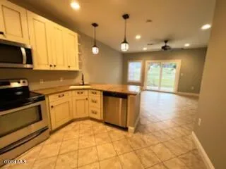 $1,900 | 21 Carr Road, Unit 503, Saratoga Springs, NY 12866