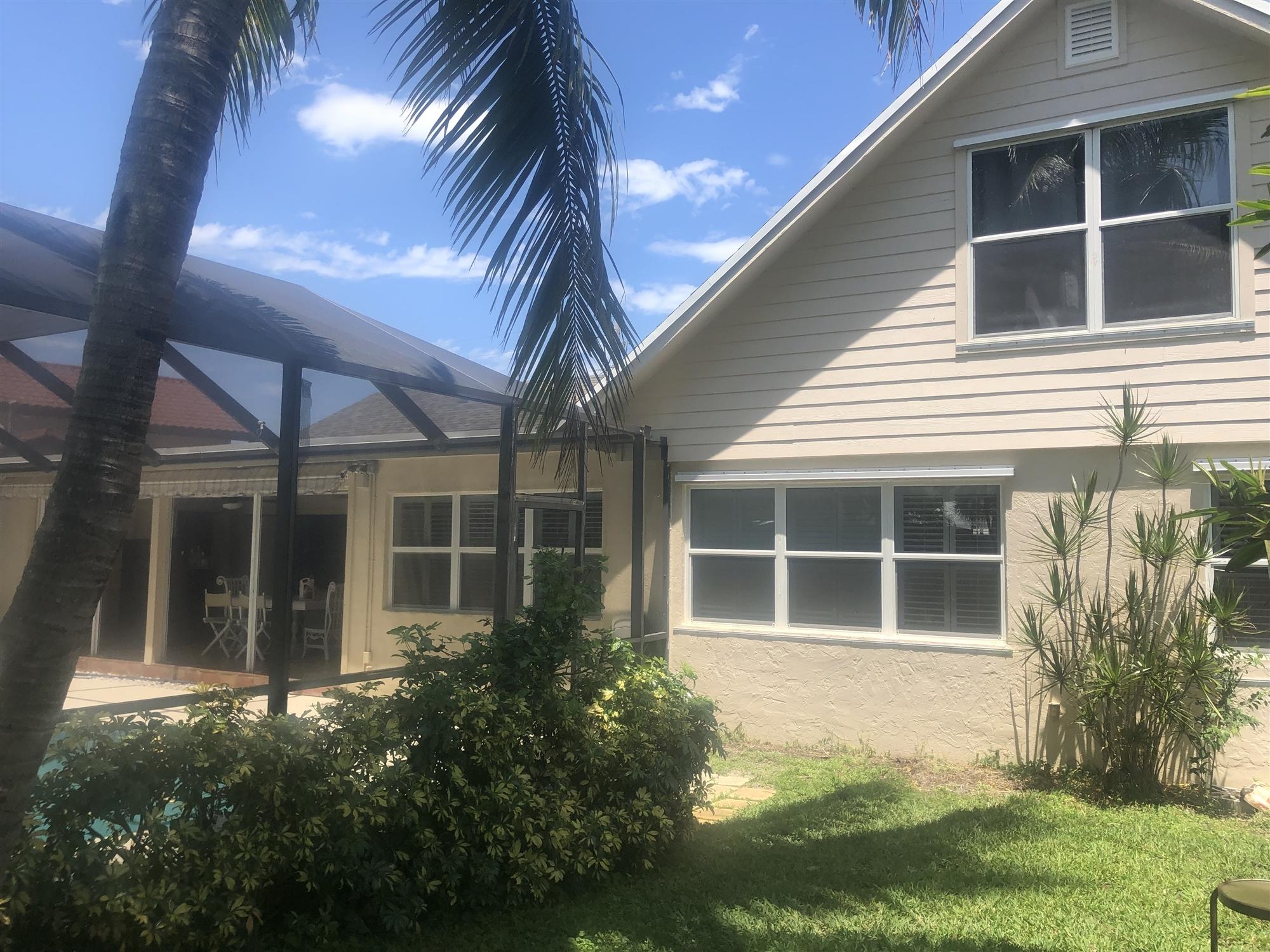 67 Fairview West Tequesta, FL 33469 - Photo 3 of 25