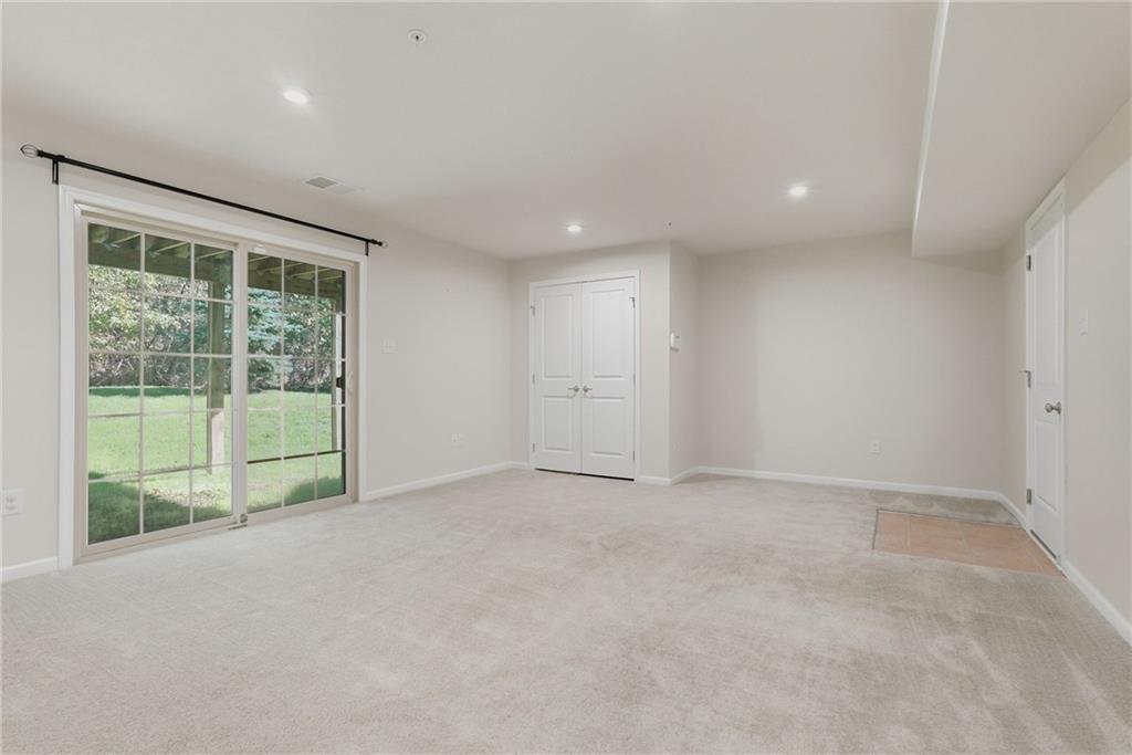 141 Arbor Trail Drive McKees Rocks, PA 15136 - Photo 29 of 44 a view of an empty room with a window