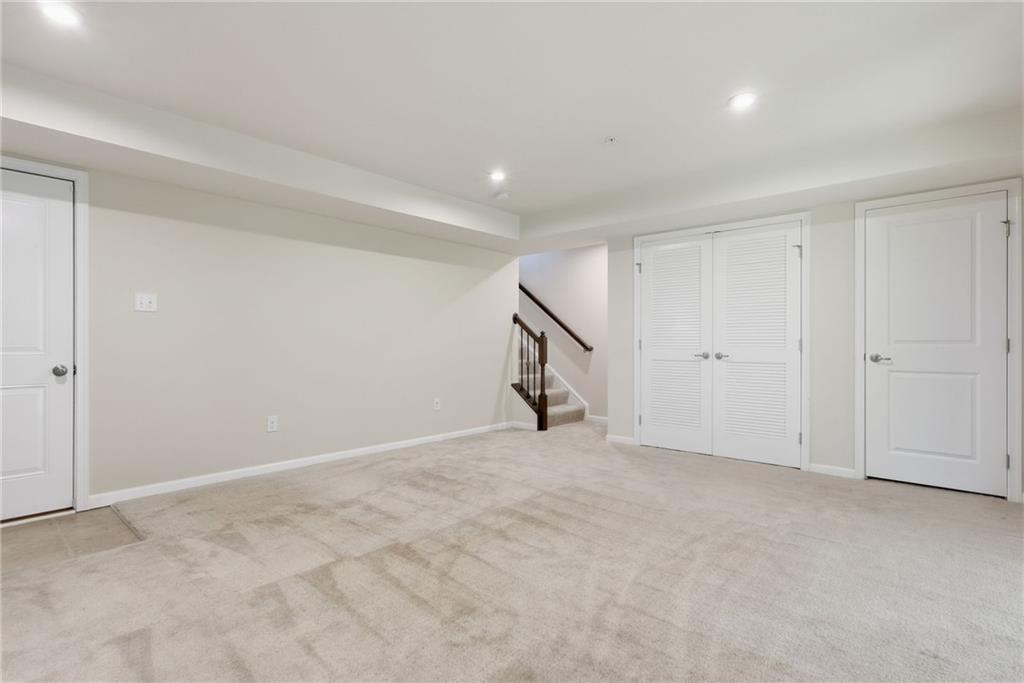 141 Arbor Trail Drive McKees Rocks, PA 15136 - Photo 31 of 44 a view of an empty room