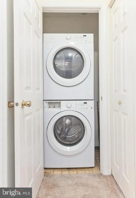 109 Valley Stream Circle, Unit 109A Chesterbrook, PA 19087 - Photo 7 of 8 a utility room with dryer and washer