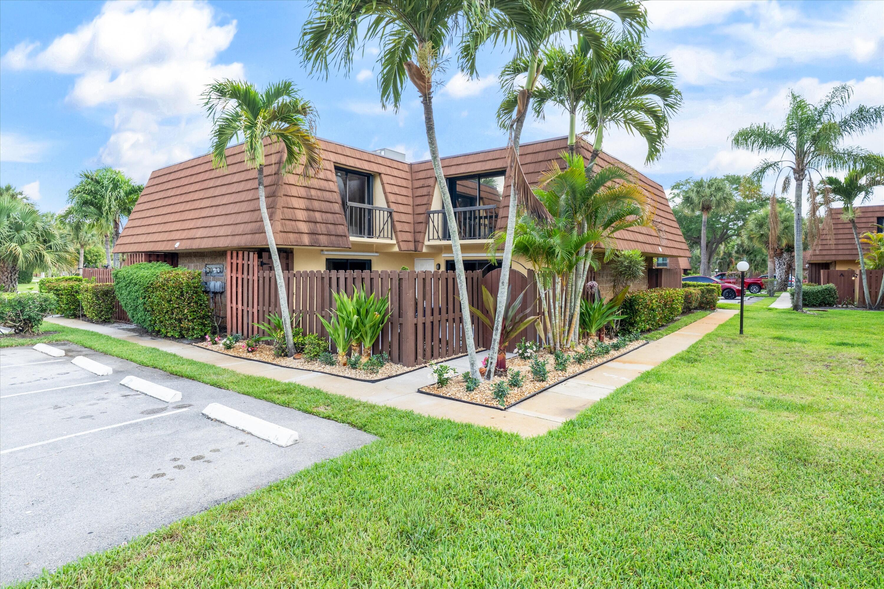 825 Center Street, Unit 49D Jupiter, FL 33458 - Photo 23 of 23 01-825 Center Street #49D Jupiter FL -10