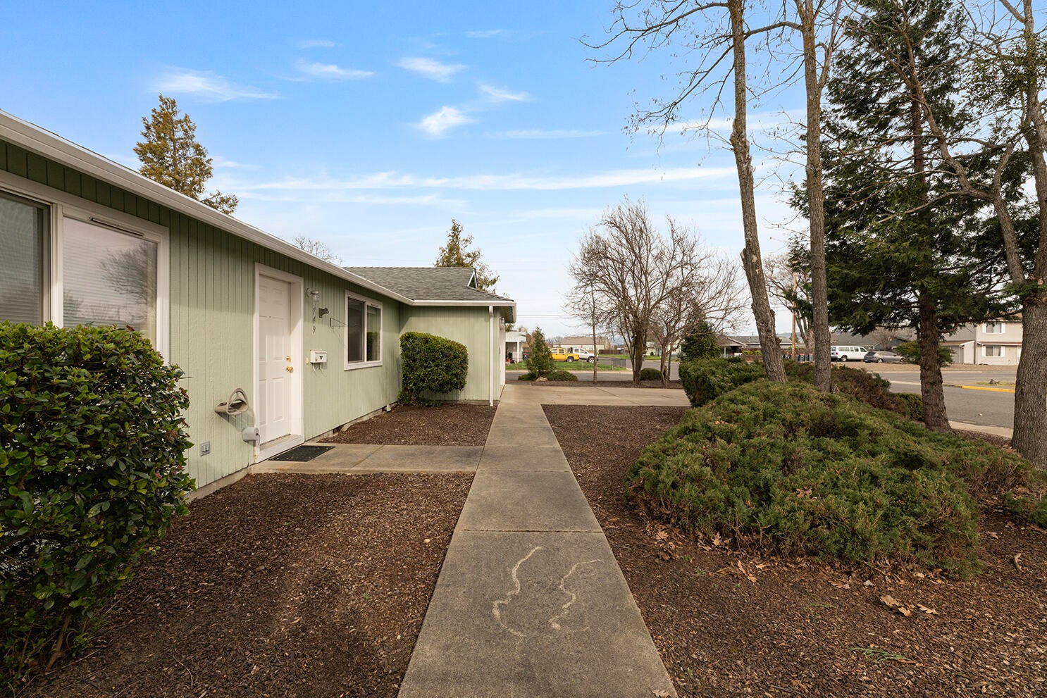 731 Maple Street Central Point, OR 97502 - Photo 26 of 27 26