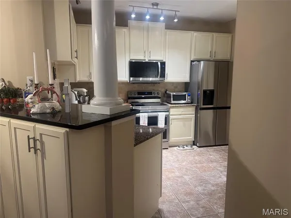 $389,900 | 2073 Hawks Landing Drive, Unit C, Lake St. Louis, MO 63367