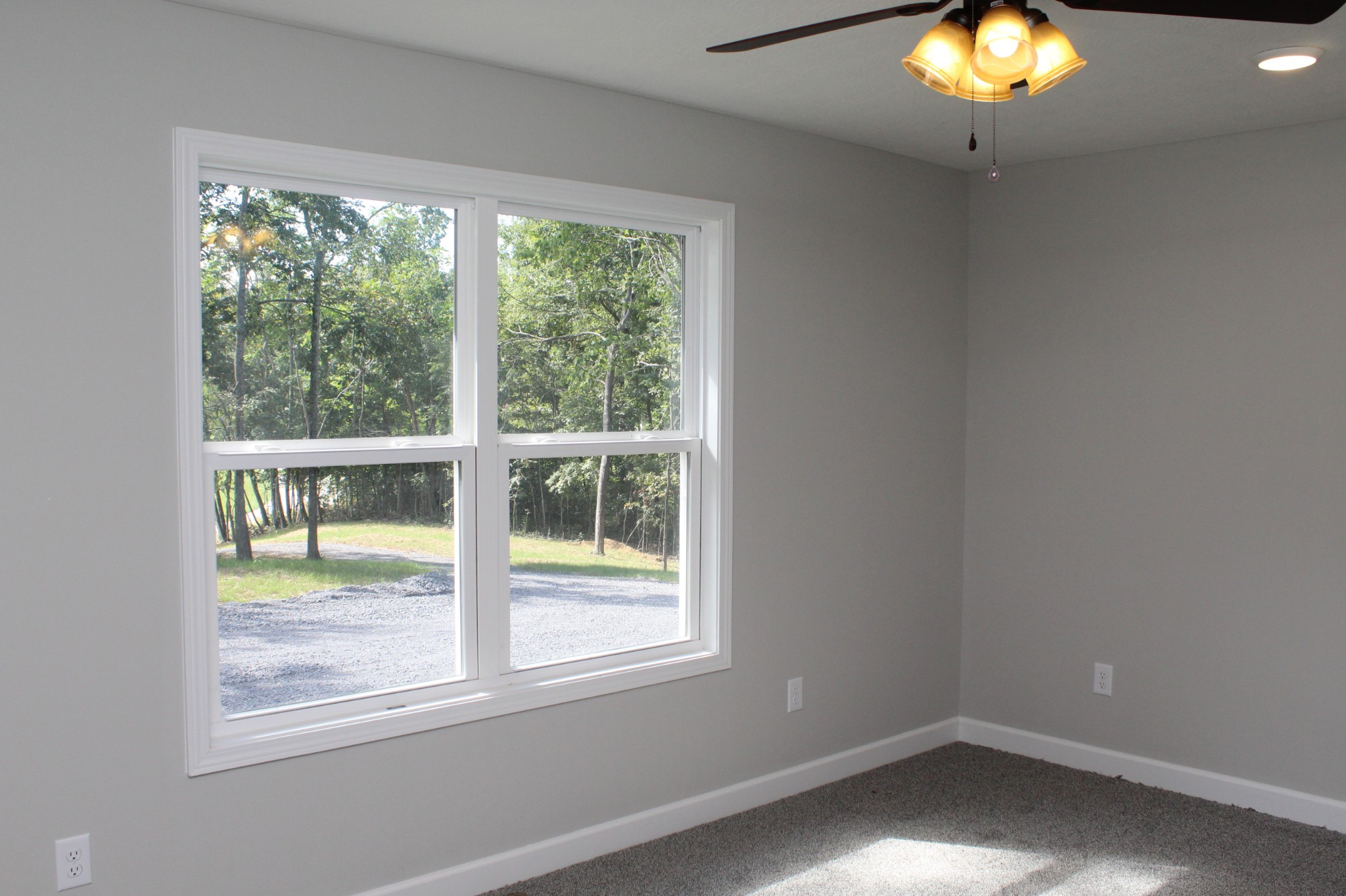 3835 Union Camp Road Lafayette, TN 37083 - Photo 25 of 27 an empty room with a window