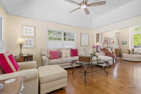 $975,000 | 1730 Yale Court, Lake Forest, IL 60045