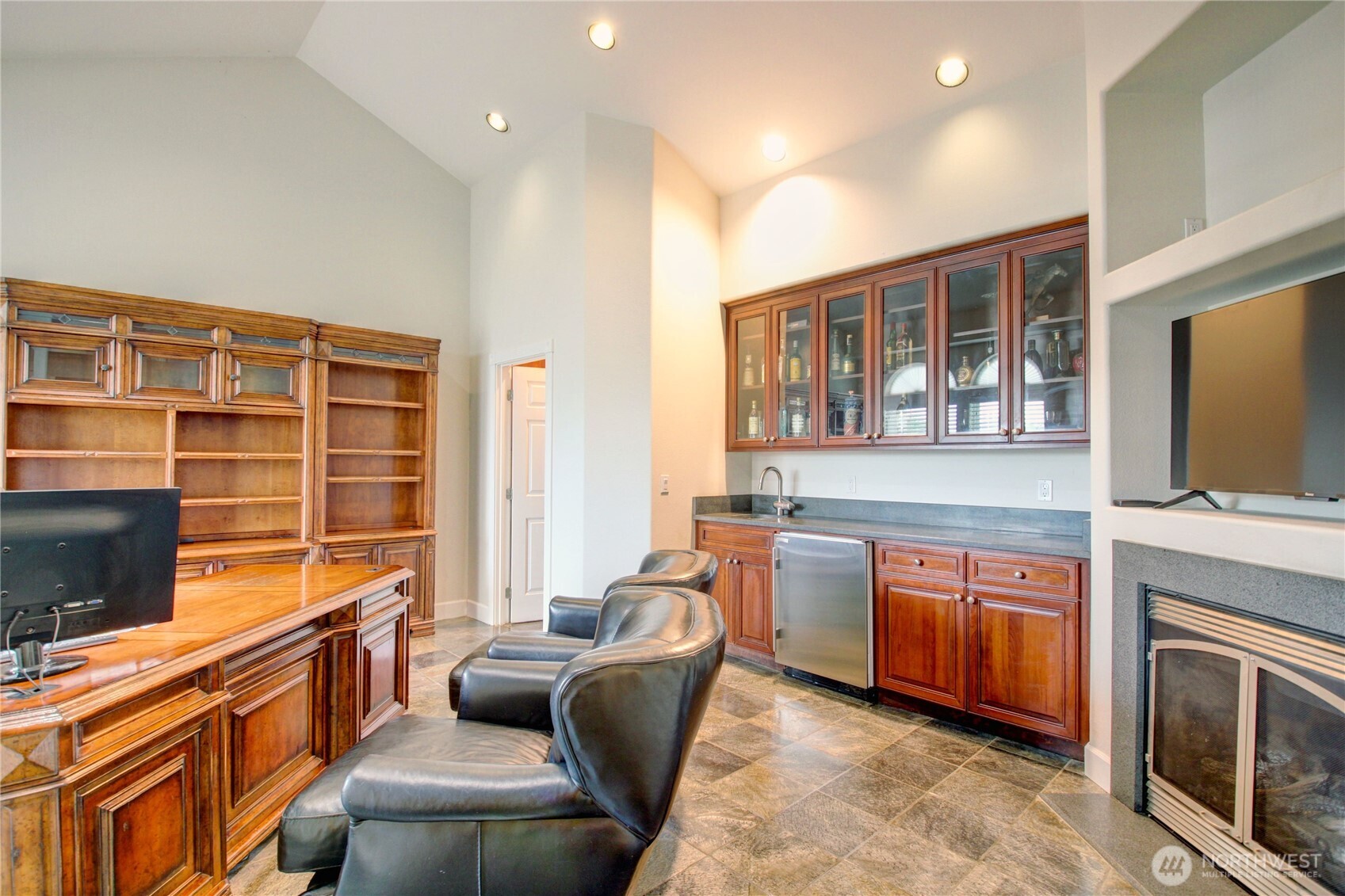 15834 Kamb Road Mount Vernon, WA 98273 - Photo 21 of 40 Gallery Image 21
