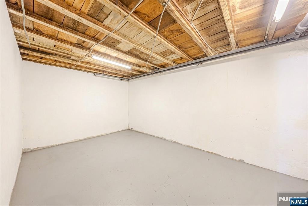 351 Closter Dock Road Closter, NJ 07624 - Photo 21 of 33