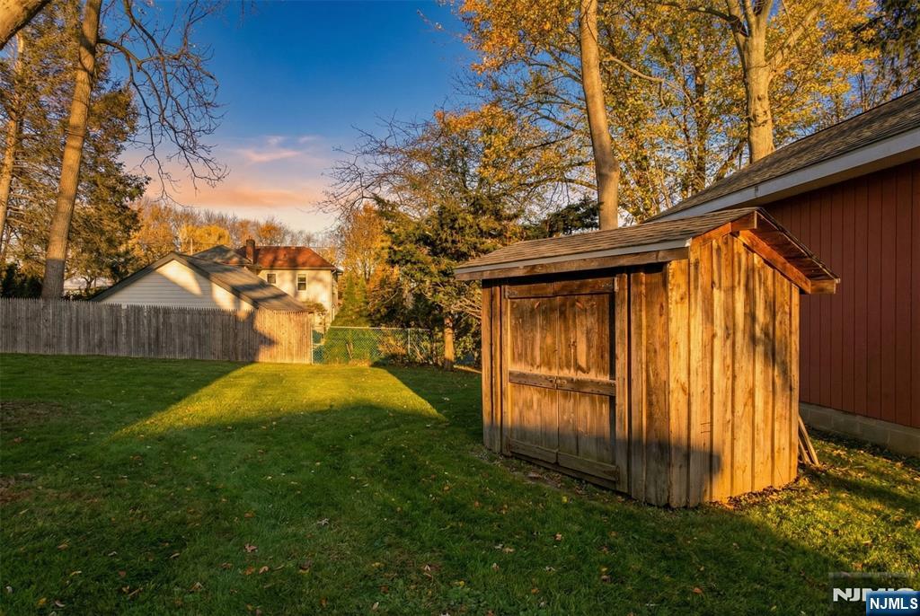 351 Closter Dock Road Closter, NJ 07624 - Photo 26 of 33