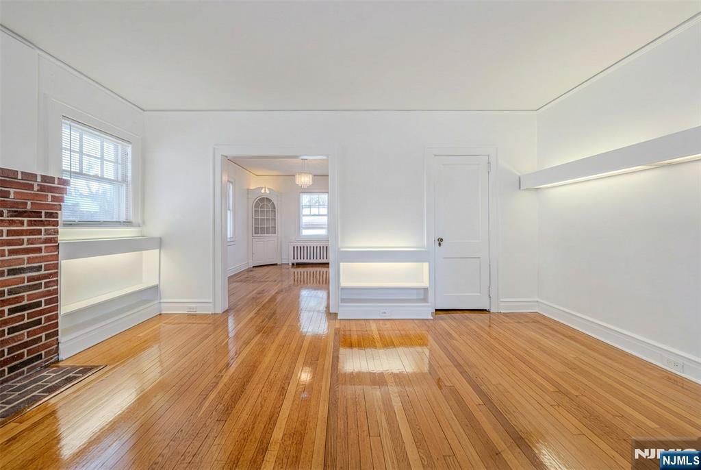 351 Closter Dock Road Closter, NJ 07624 - Photo 6 of 33