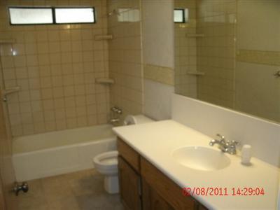 42712 Road 64 Reedley, CA 93654 - Photo 5 of 16 Gallery Image 5