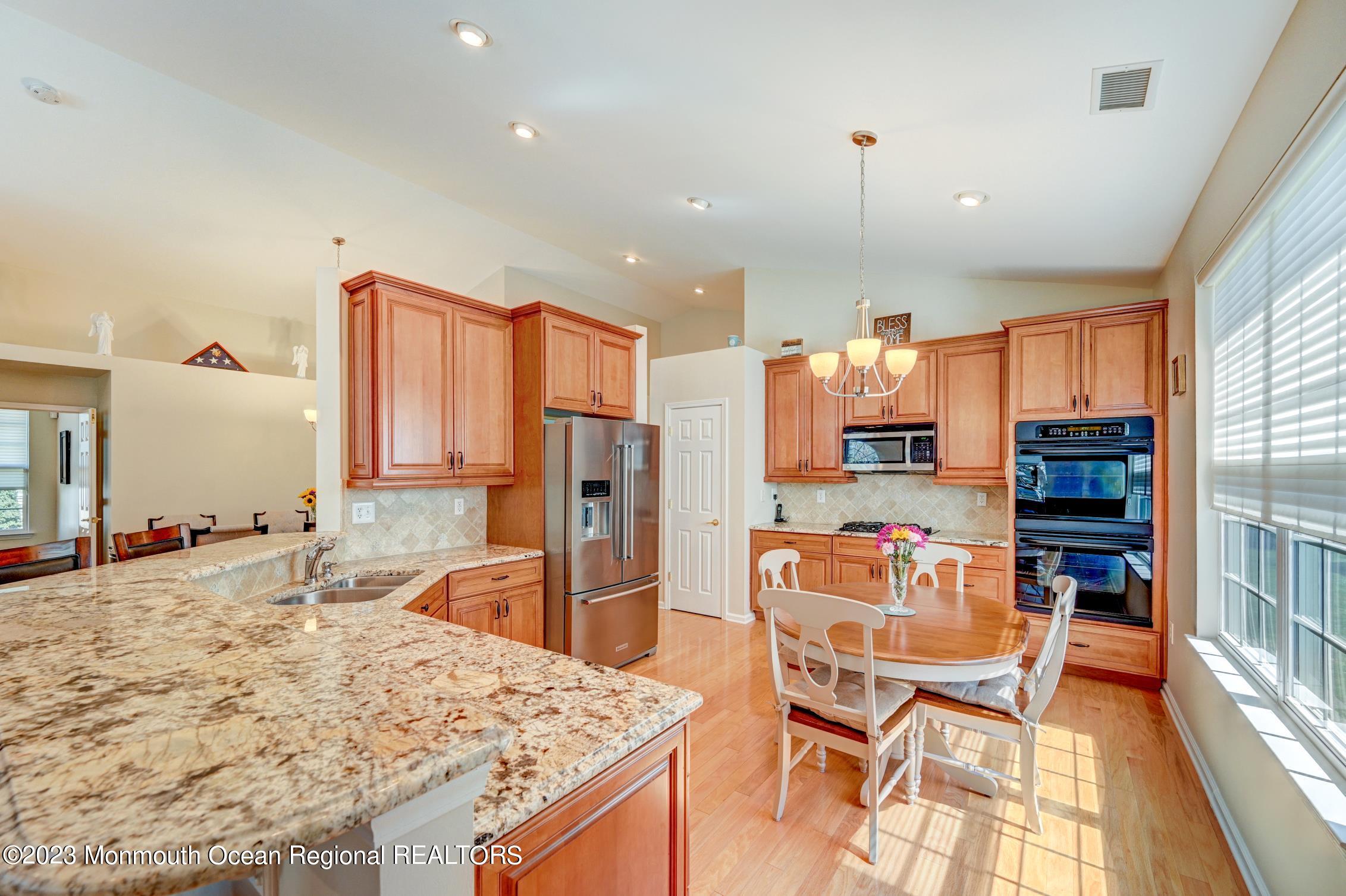 9 Balmoral Drive Jackson, NJ 08527 - Photo 14 of 61 9 balm 19