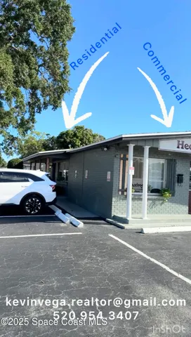 a car parked in front of a building