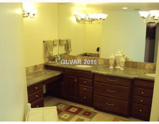 33 Quail Run Road Henderson, NV 89014 - Photo 5 of 6 Master Bath/Spa.