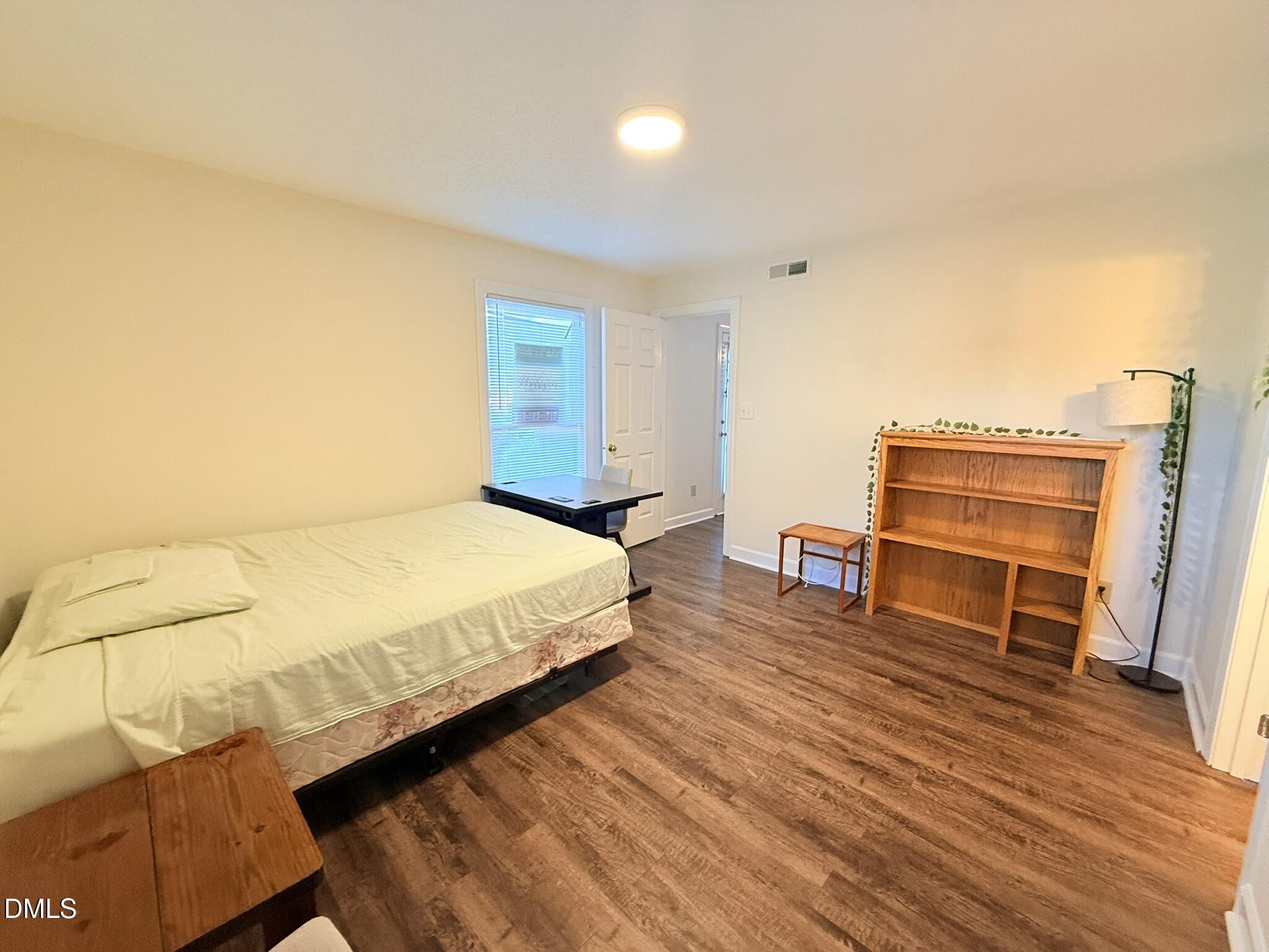 3537 Ivy Commons Drive, Unit 101 Raleigh, NC 27606 - Photo 11 of 14 IMG_3550