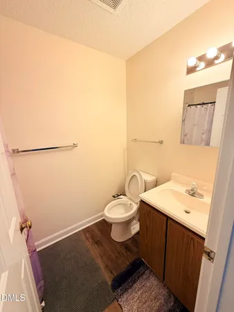 $950 | 3537 Ivy Commons Drive, Unit 101, Raleigh, NC 27606