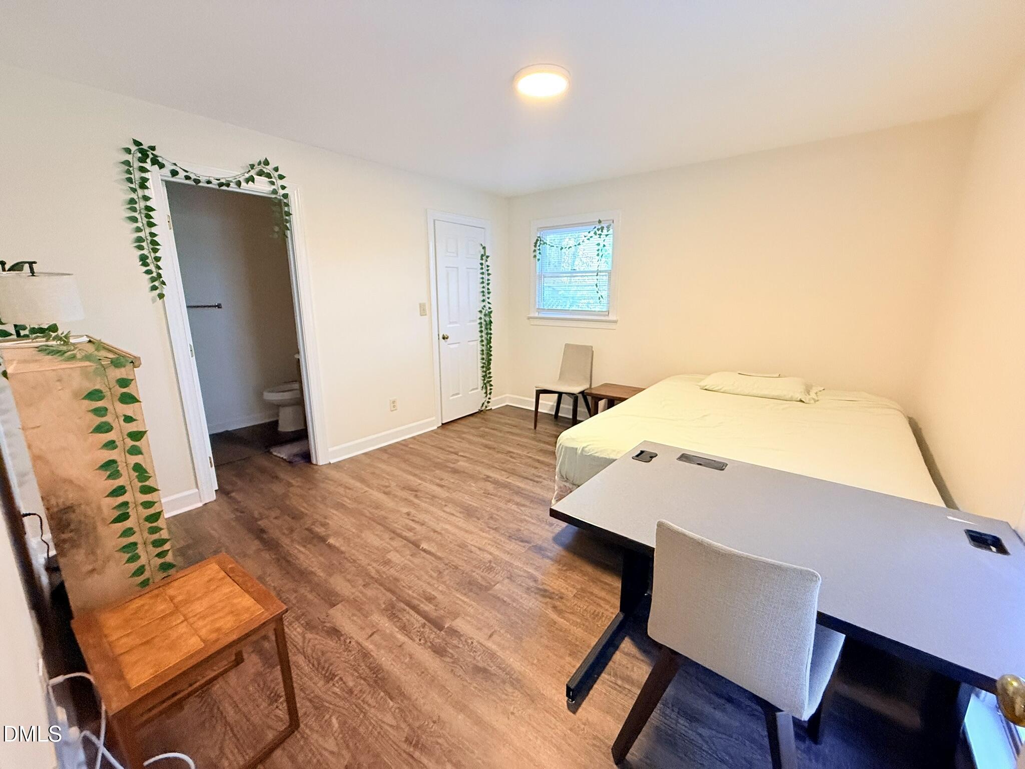 3537 Ivy Commons Drive, Unit 101 Raleigh, NC 27606 - Photo 9 of 14 IMG_3547