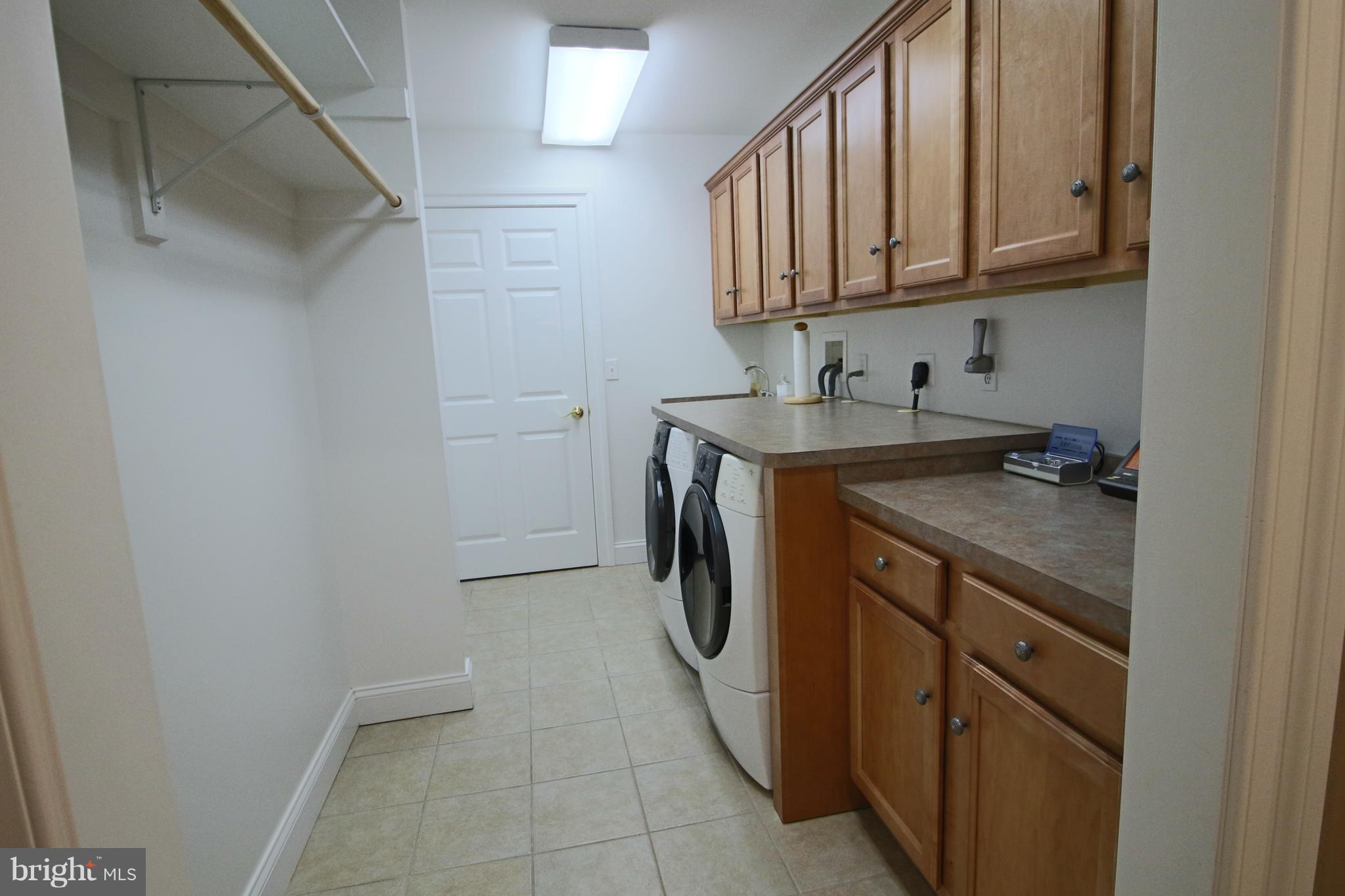 7410 Flint Hill Road Owings, MD 20736 - Photo 39 of 56 Laundry room - main level