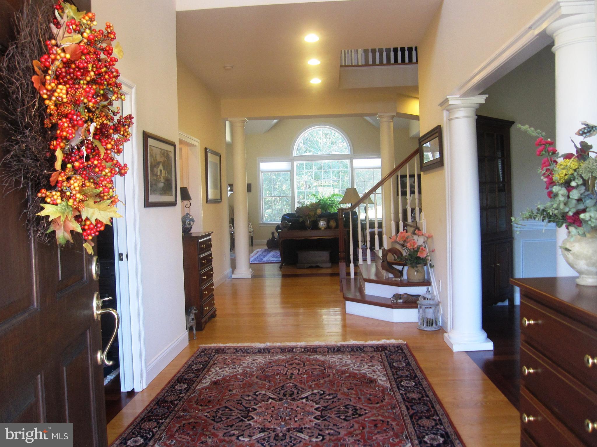 7410 Flint Hill Road Owings, MD 20736 - Photo 6 of 56 Entry foyer