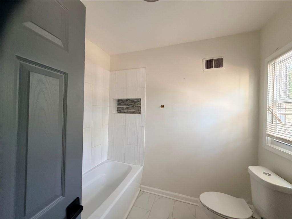 2340 Highview Road Southwest Atlanta, GA 30311 - Photo 14 of 40