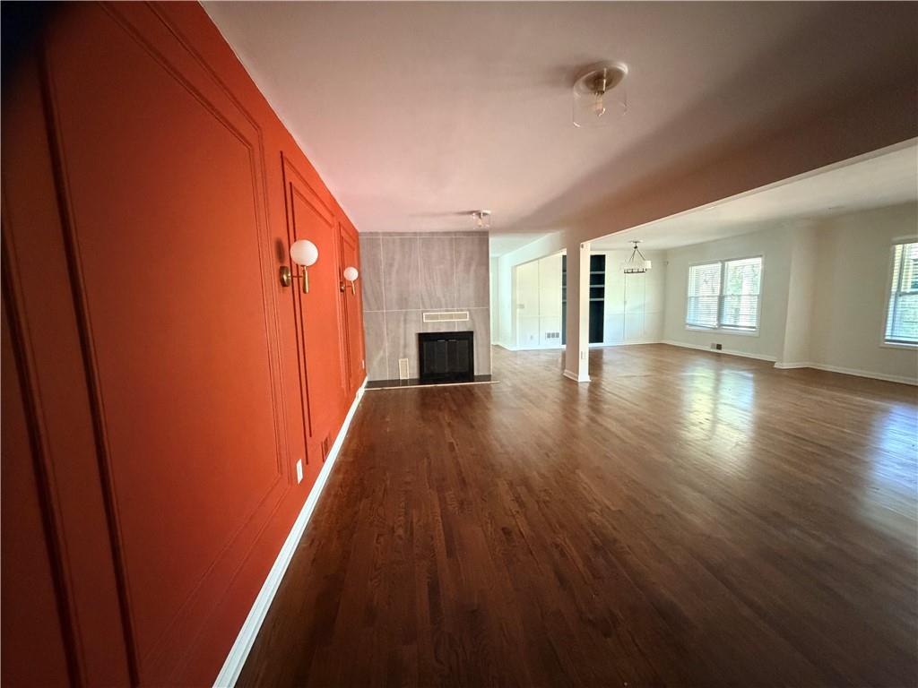 2340 Highview Road Southwest Atlanta, GA 30311 - Photo 3 of 40