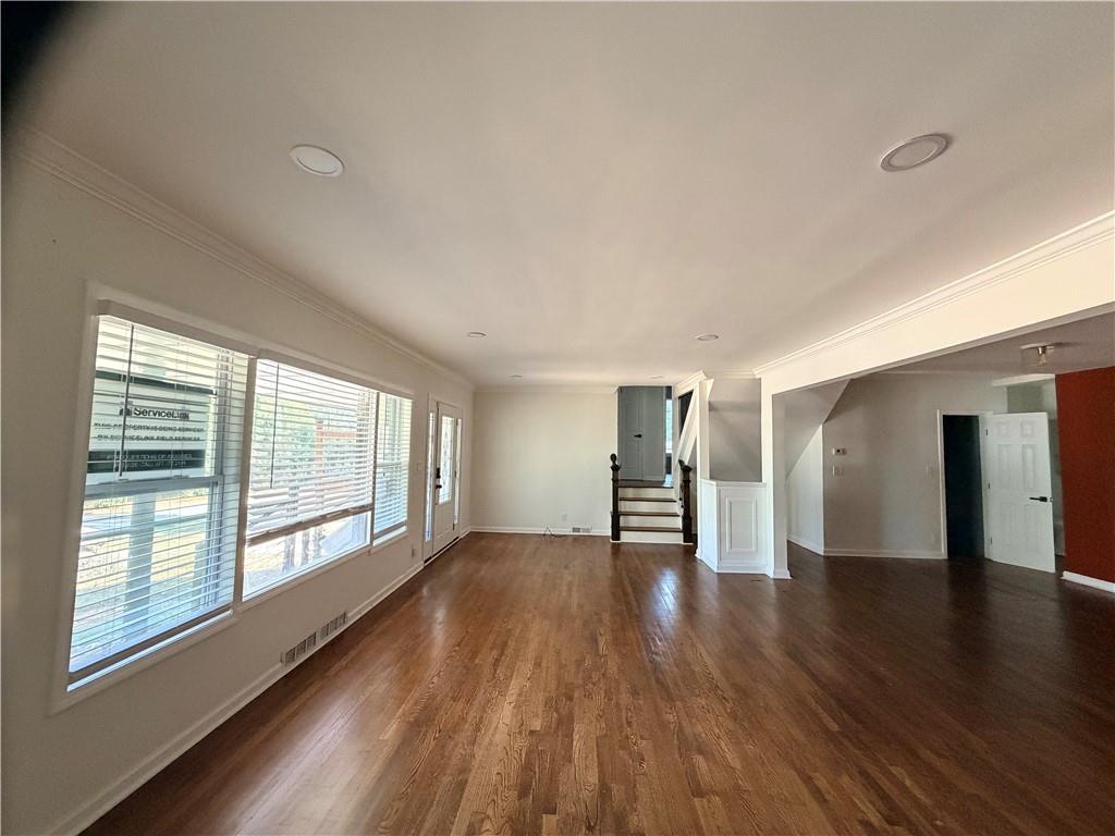 2340 Highview Road Southwest Atlanta, GA 30311 - Photo 5 of 40