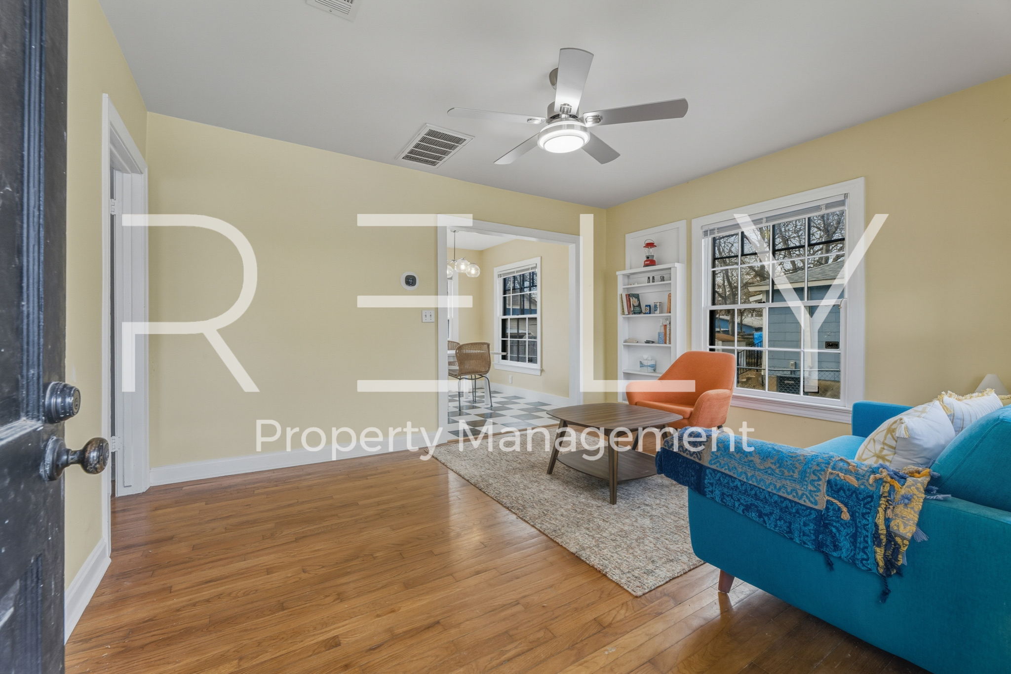 933 East 56th 1/2 Street Austin, TX 78751 - Photo 7 of 37 a living room with furniture and wooden floor