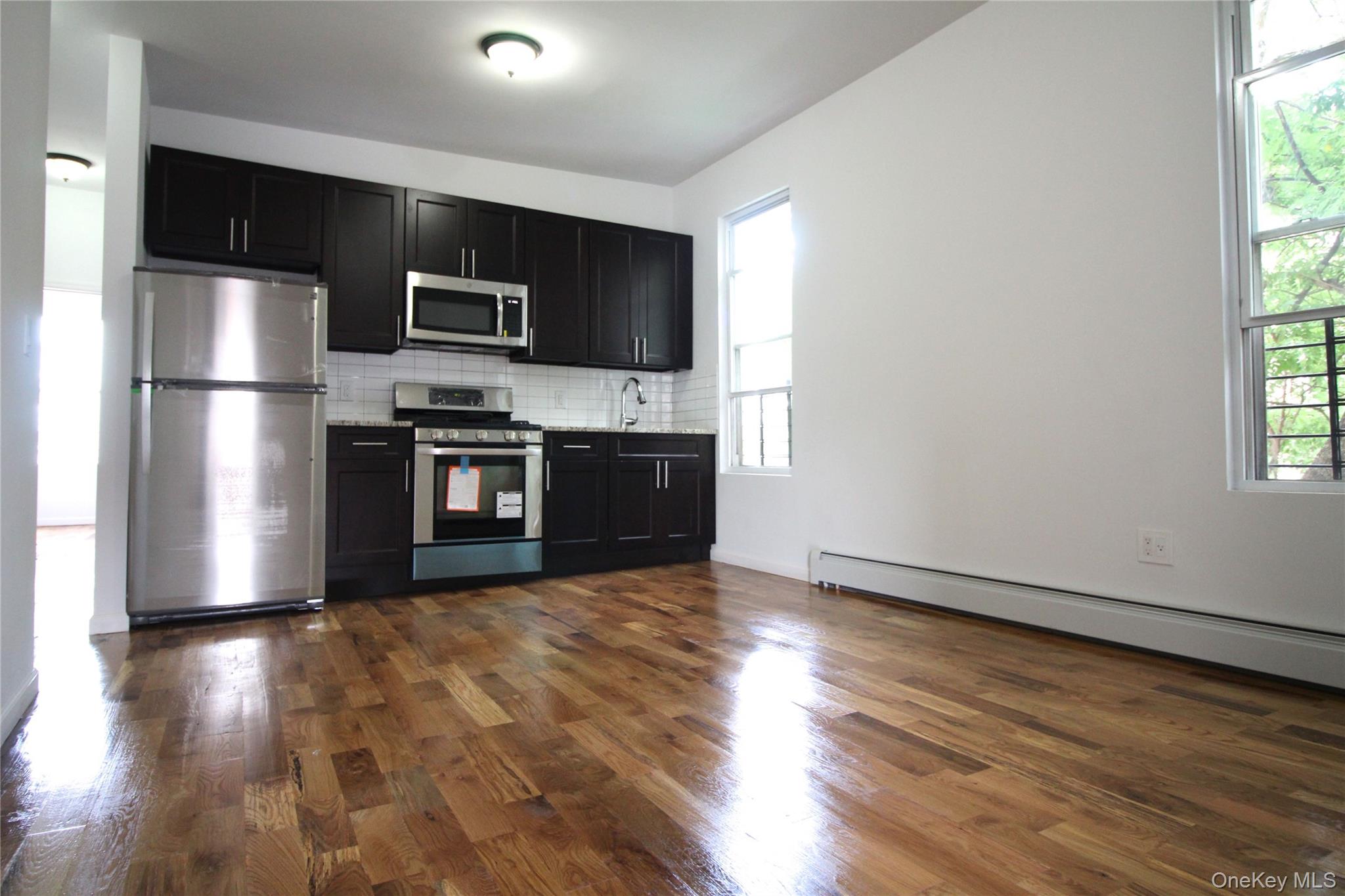 291 Bonner Place, Unit 2 Bronx, NY 10456 - Photo 1 of 19
