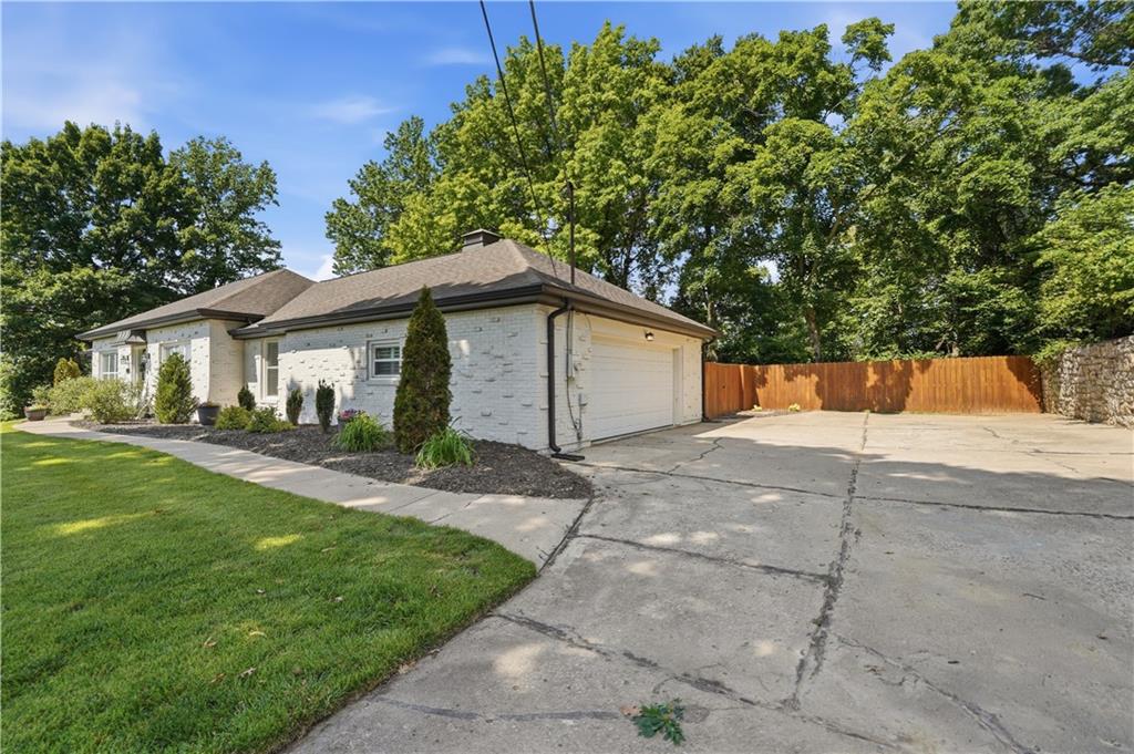 850 Northwest Valley Lane Riverside, MO 64150 - Photo 63 of 68