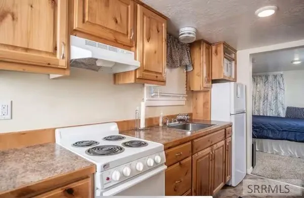 $299,000 | 936 East Center Street, Pocatello, ID 83201