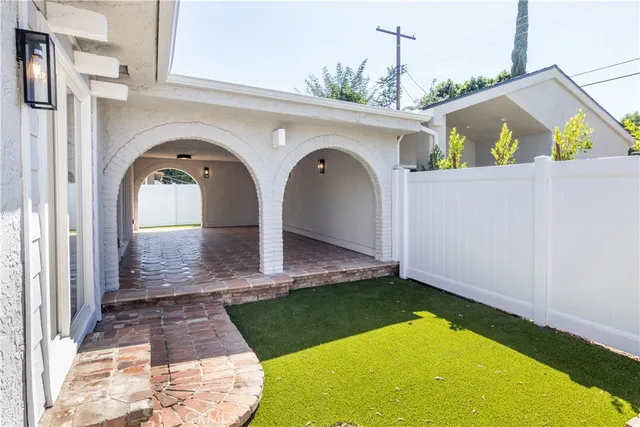 $3,900 | 7439 Irondale Avenue, Winnetka, CA 91306