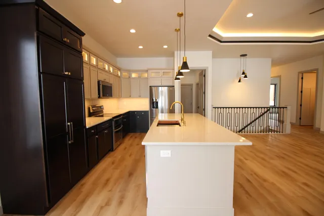 $539,900 | 353 Ridge View Drive, Unit 11, Milton, WI 53563