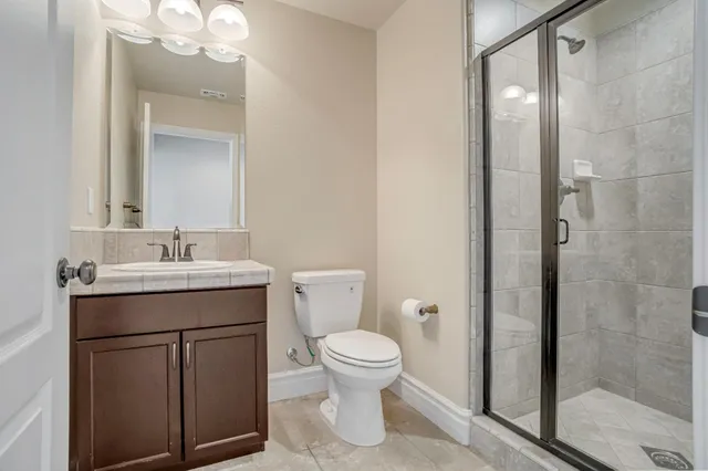 $930,000 | 1345 North Kaweah Avenue, Clovis, CA 93619