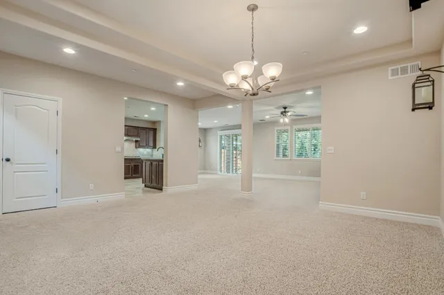 $930,000 | 1345 North Kaweah Avenue, Clovis, CA 93619