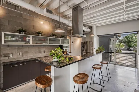 $825,000 | 3107 West De Leon Street, Unit 6, Tampa, FL 33609