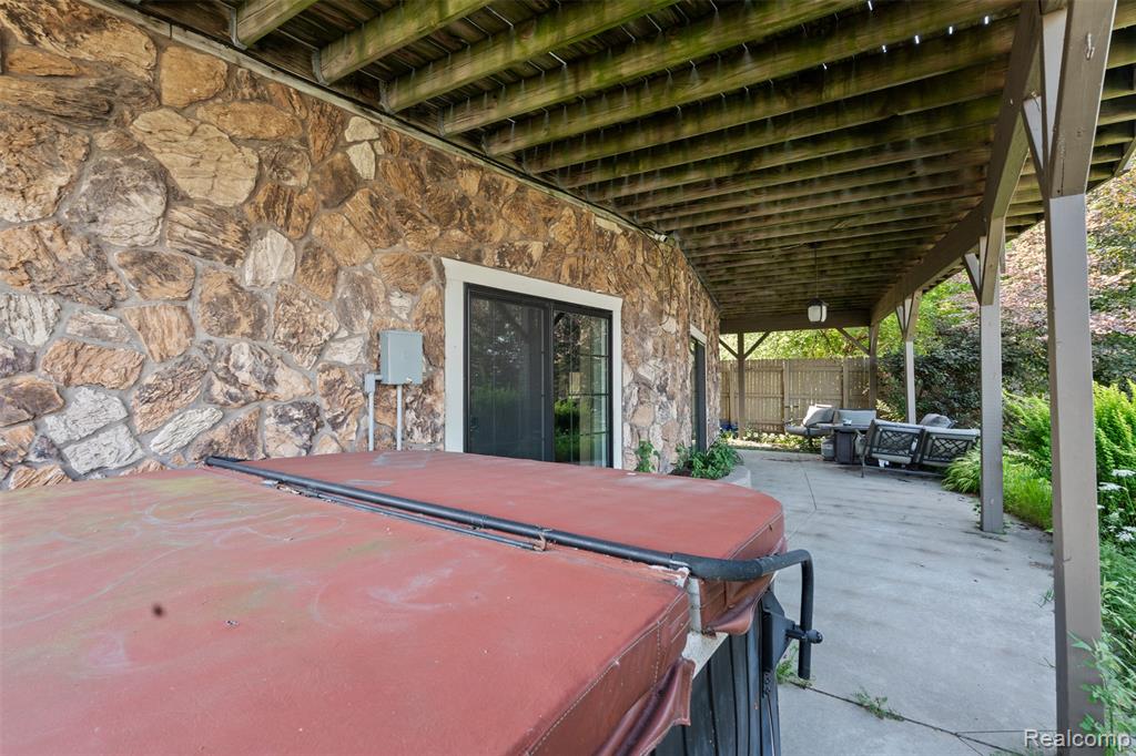 1907 Riverside Drive Port Huron, MI 48060 - Photo 29 of 58