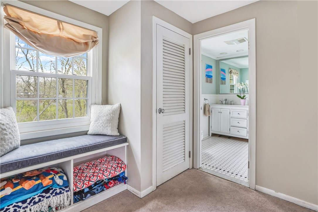 19 Haley Road Warwick, RI 02889 - Photo 16 of 27 Gallery Image 16