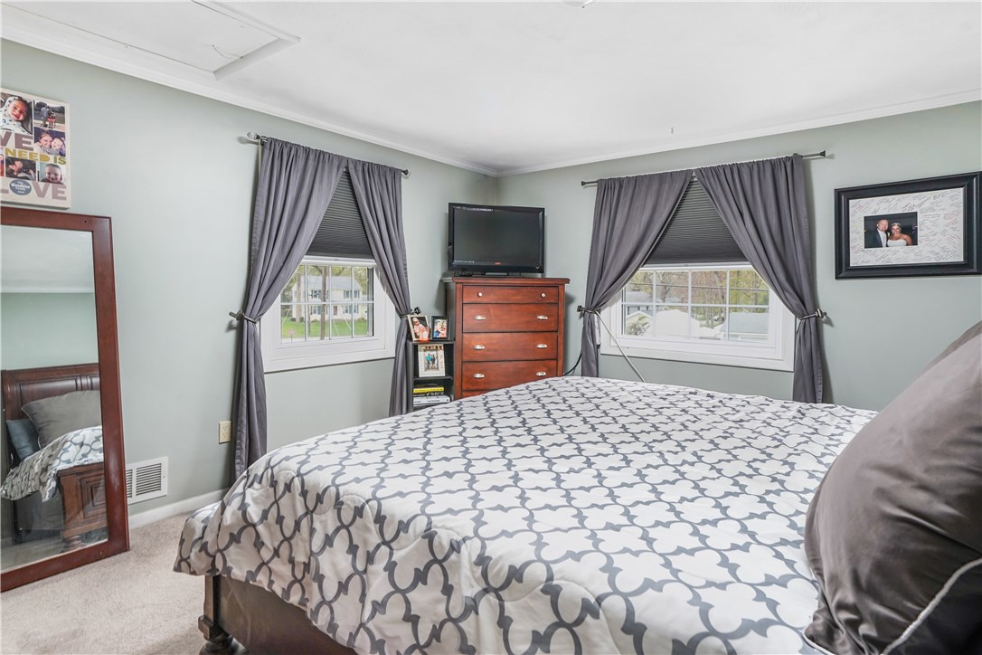 19 Haley Road Warwick, RI 02889 - Photo 18 of 27 Gallery Image 18