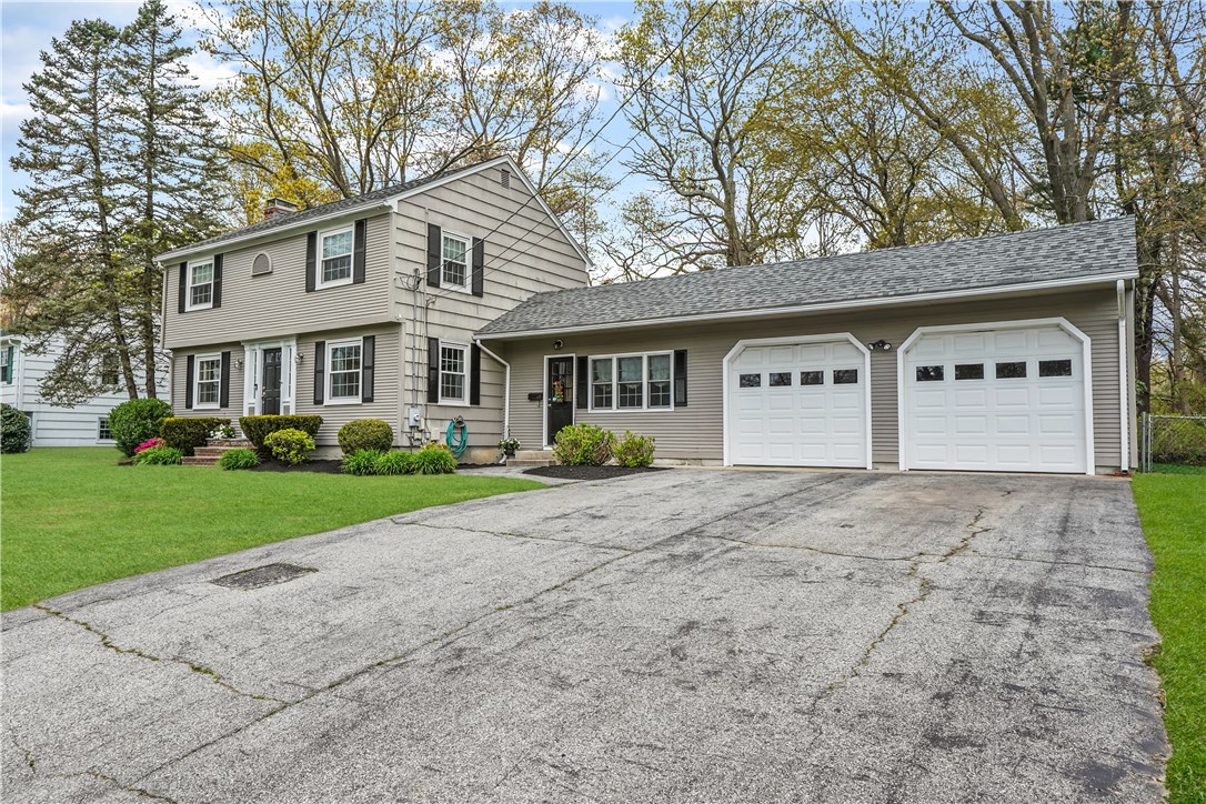 19 Haley Road Warwick, RI 02889 - Photo 2 of 27 Gallery Image 2