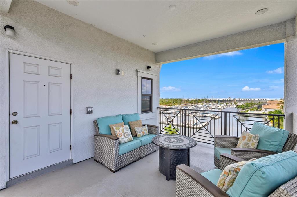 3027 Bermuda Sloop Circle Ruskin, FL 33570 - Photo 35 of 53