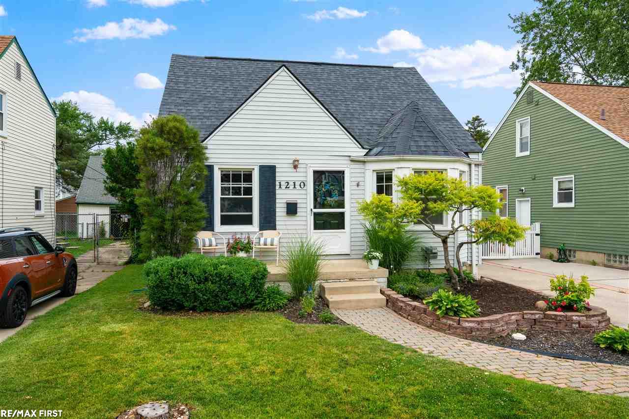 1210 Harvard Road Berkley, MI 48072 - Photo 30 of 33
